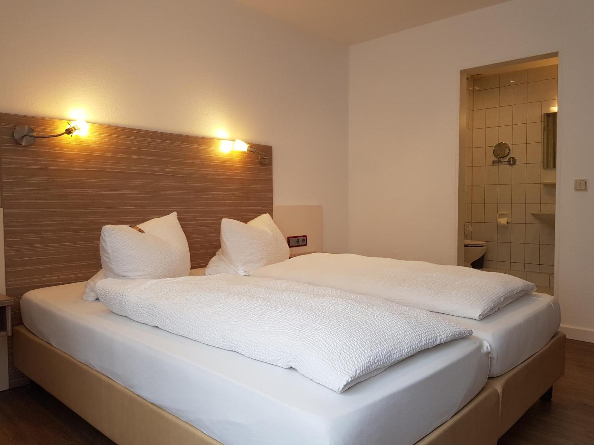 Hotel Muehleneck Schortens Bagian luar foto
