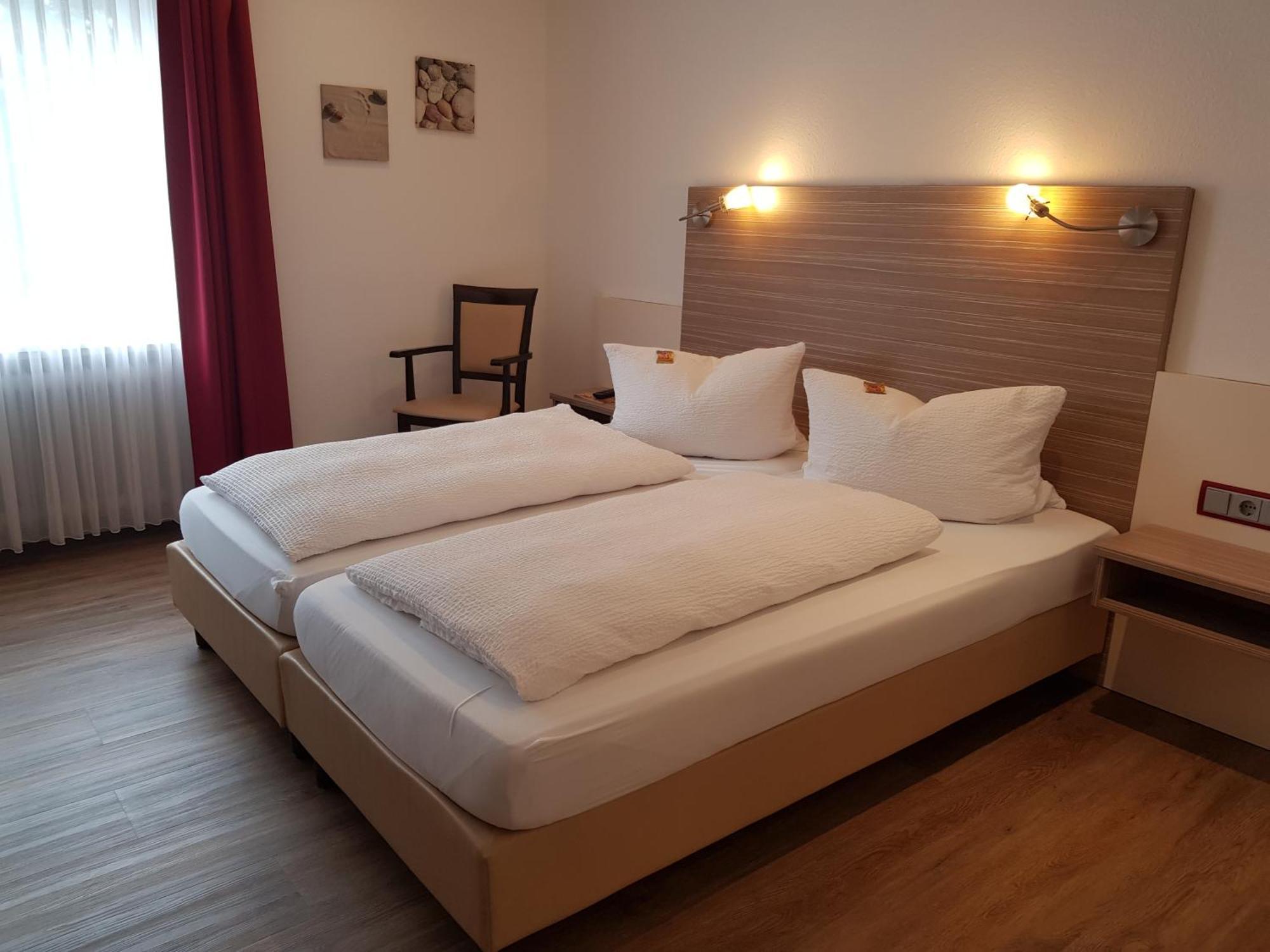 Hotel Muehleneck Schortens Bagian luar foto