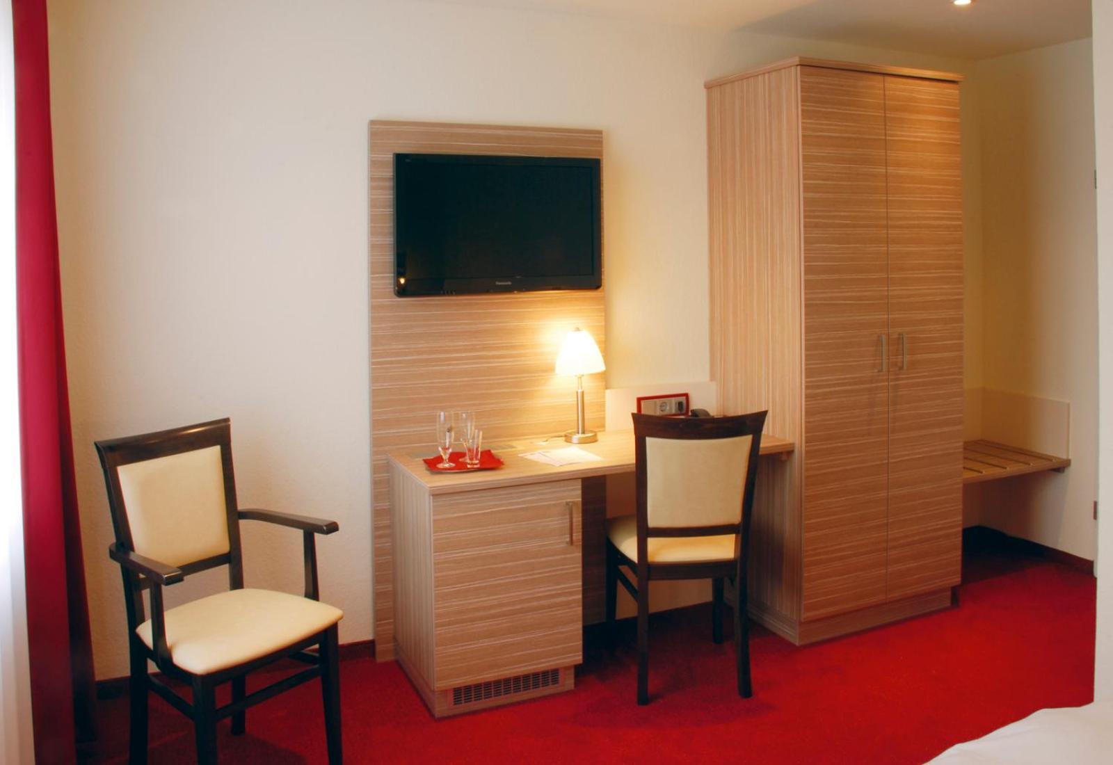 Hotel Muehleneck Schortens Bagian luar foto